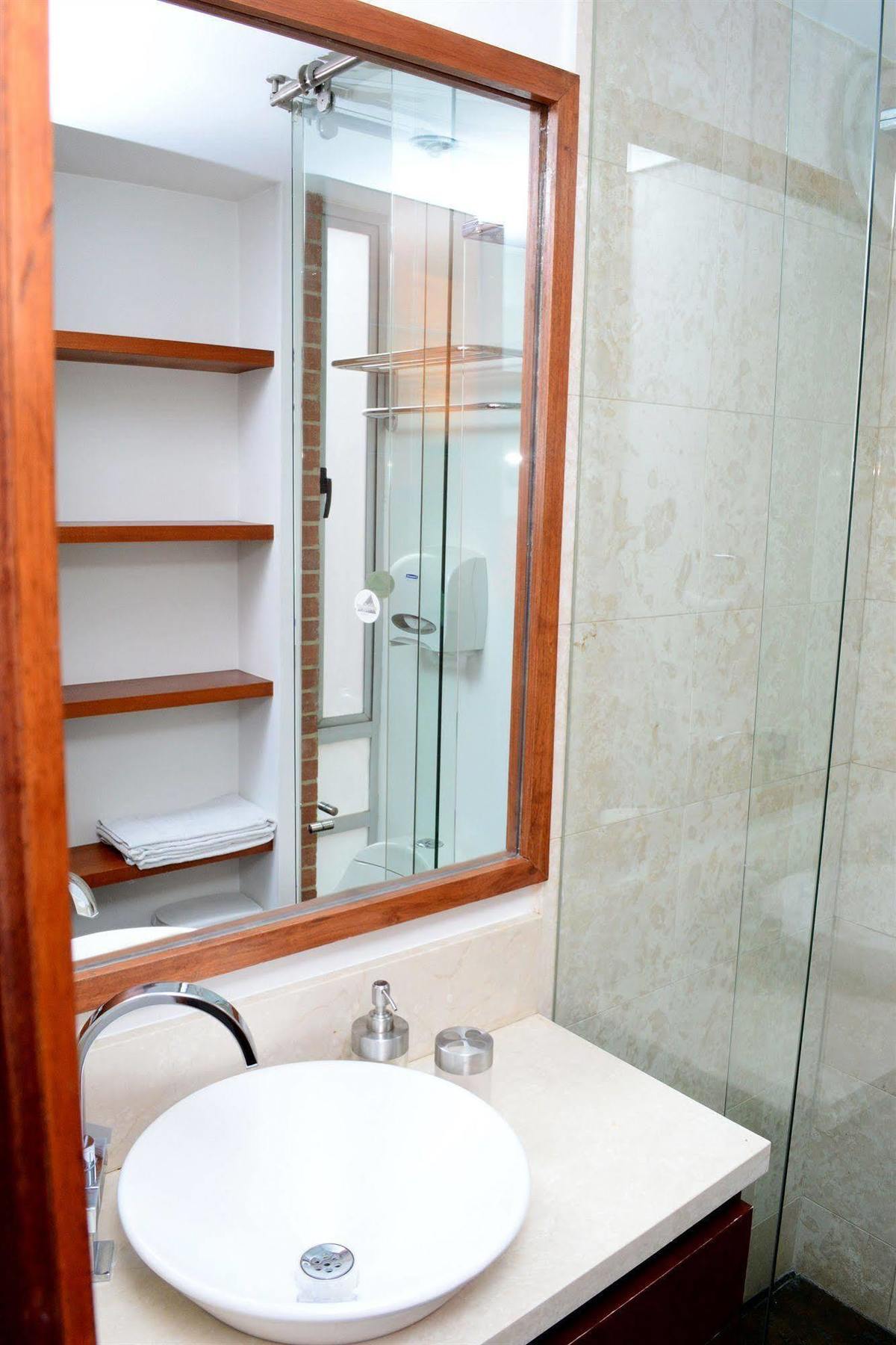 בוגוטה Prisma Suites Chico 94 מראה חיצוני תמונה