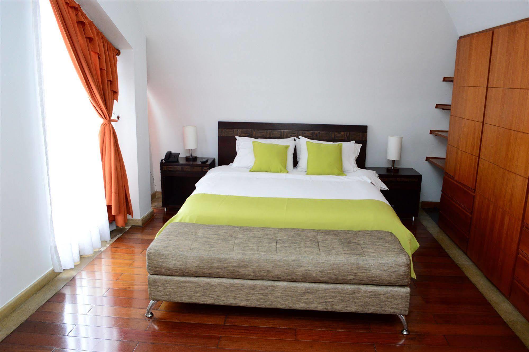 בוגוטה Prisma Suites Chico 94 מראה חיצוני תמונה